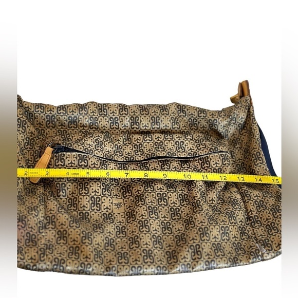 Piero Guidi Unisex Crossbody Bag - Picture 11 of 15